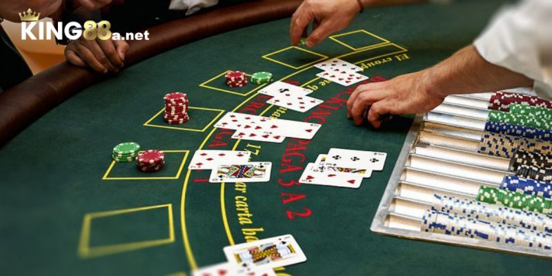 Game bài Poker là trò chơi rất được ưa chuộng tại các Casino online